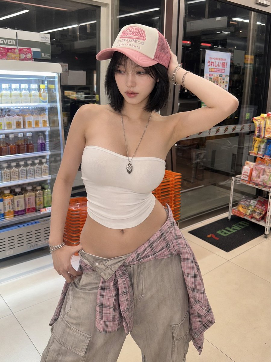 Late night convenience store run. 🛒🌙 — visual result shared by @jiwooteasing