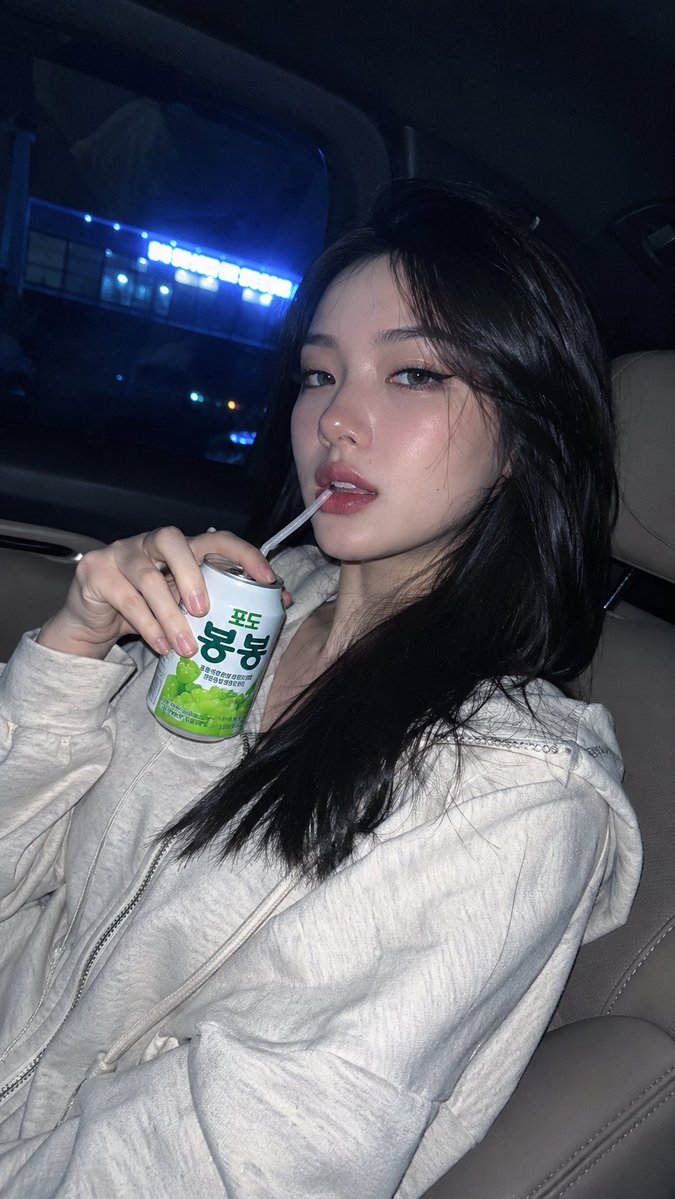 今晚的蓝调，留在车窗和眼神里 — visual result shared by @chenlinspark
