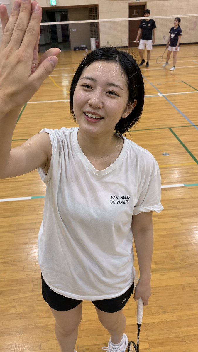こういう女の子とバドミントンしてる時が一番楽しい — visual result shared by @tonomisugi